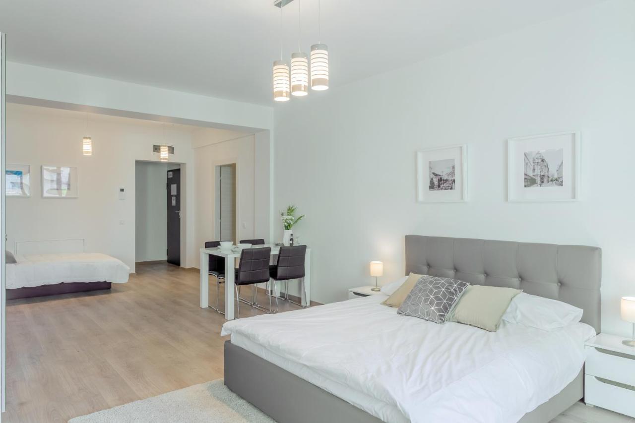 Atlas Unirii: Upscale Flats In The Heart Of Bucharest! 외부 사진