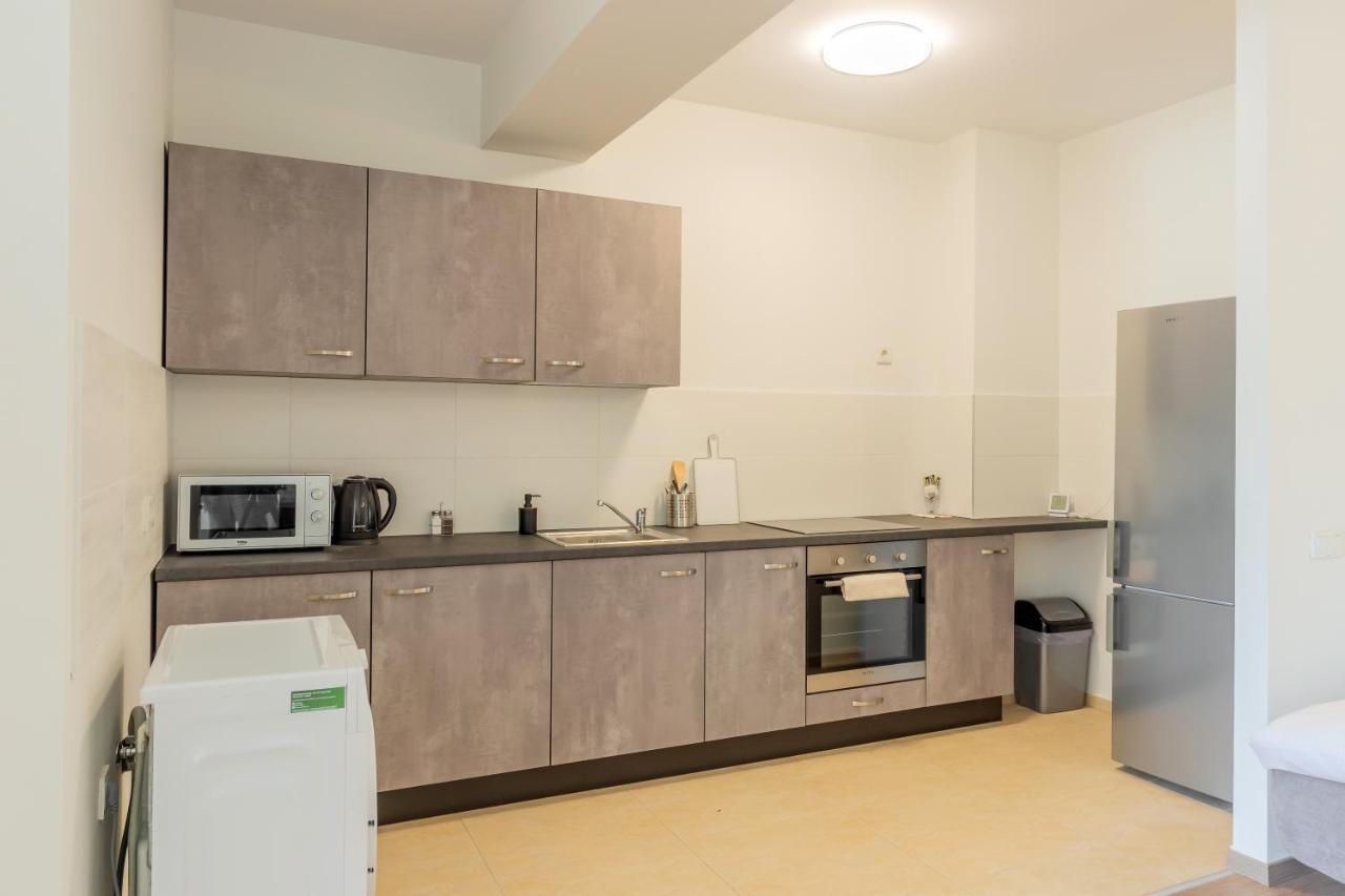 Atlas Unirii: Upscale Flats In The Heart Of Bucharest! 외부 사진