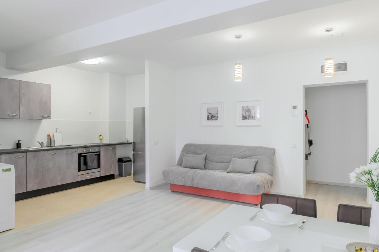 Atlas Unirii: Upscale Flats In The Heart Of Bucharest! 외부 사진