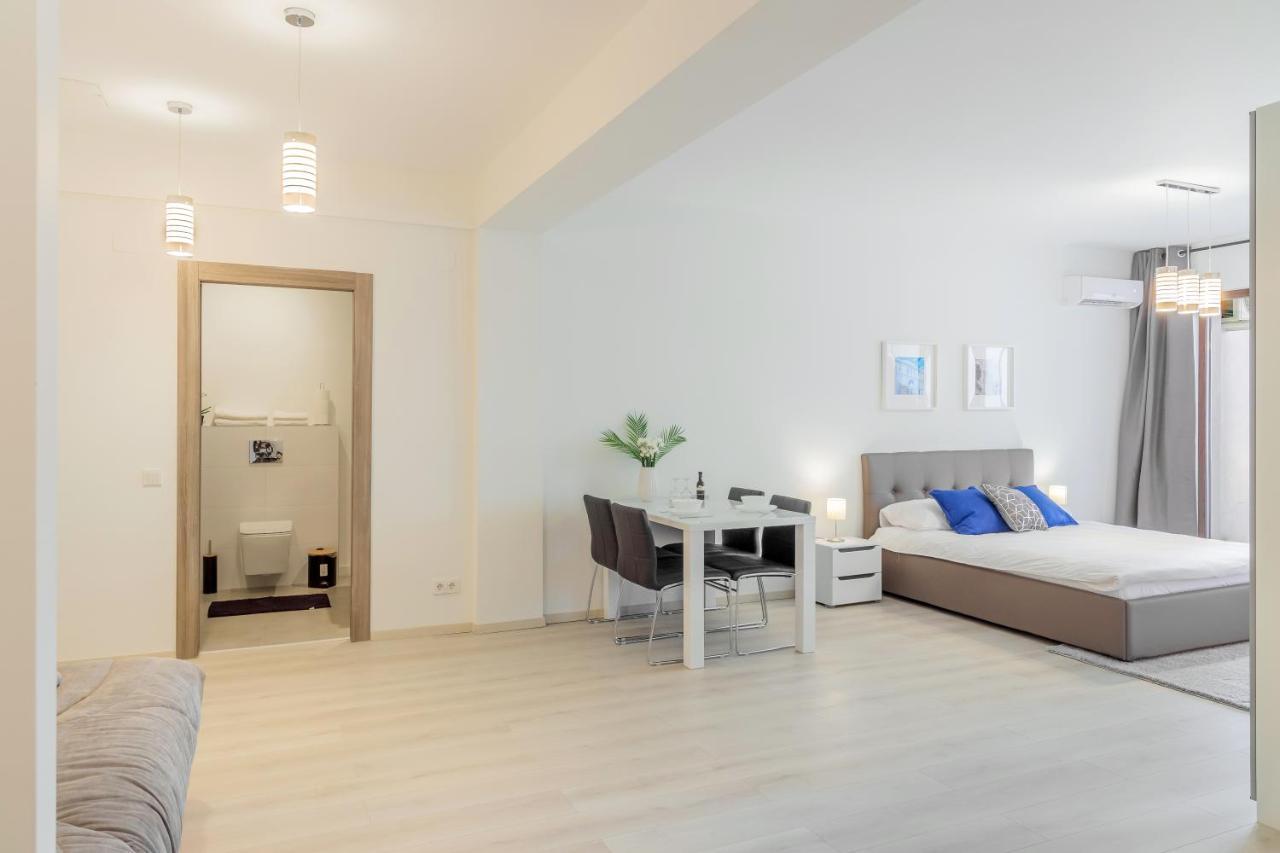 Atlas Unirii: Upscale Flats In The Heart Of Bucharest! 외부 사진